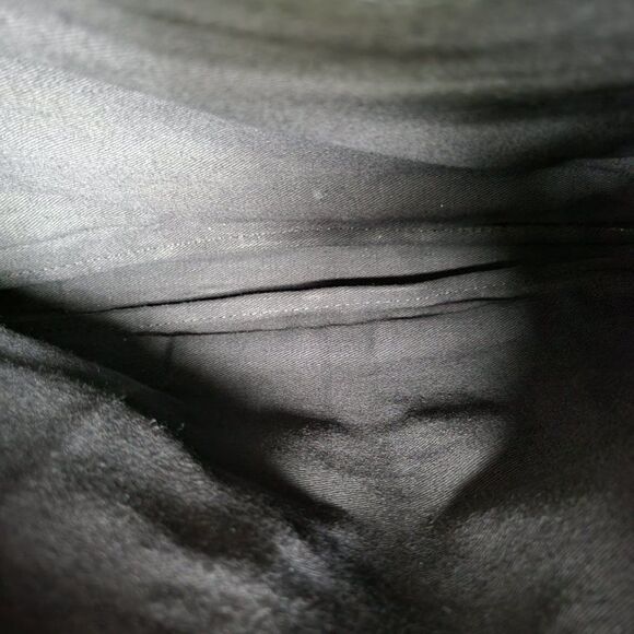 EUC WILSONS THE LEATHER EXPERTS BLACK GENUINE LEATHER LAPTOP MESSENGER BAG - Picture 14 of 16